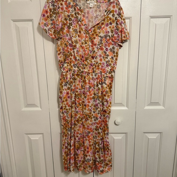 beachlunchlounge Floral Print Midi Dress - Pink and Orange - Picture 1 of 9